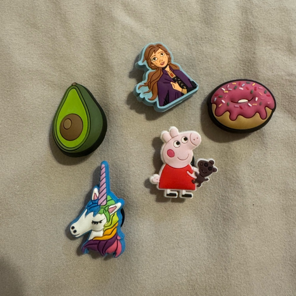 Set of 5 Croc Charms